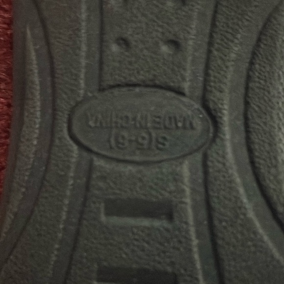 Ellen Tracy Blue Floral Sandals - Picture 7 of 7